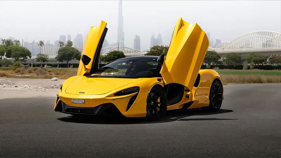 Future Drive Auto exhibition image of MCLAREN ARTURA